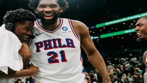 “马刺主场火力全开，能否一扫阴霾重振雄风？”